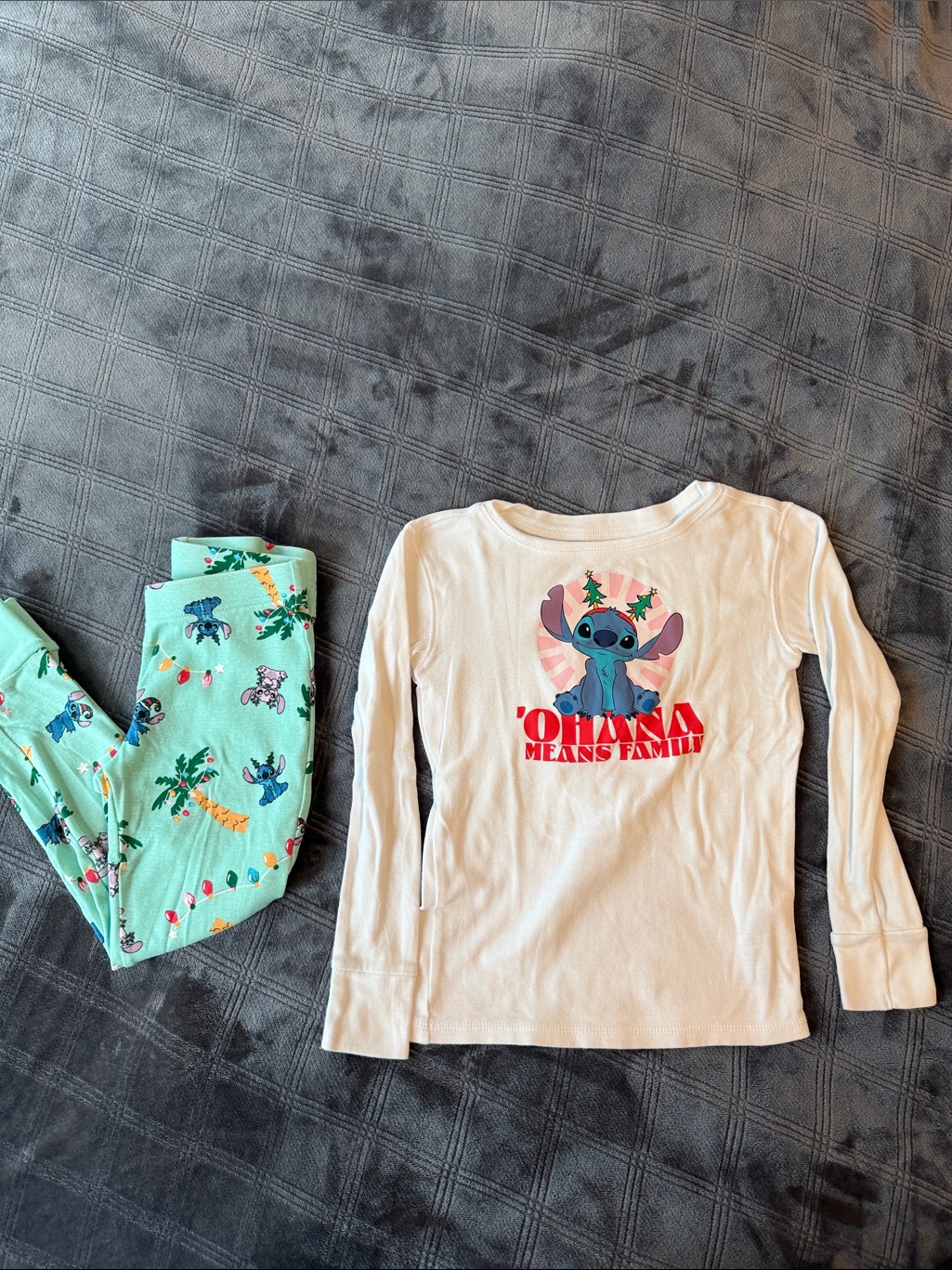 Kids Two-Piece Stitch 'Ohana' Pajama Set - White Top & Mint Green Pants